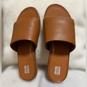 Fitflop Gracie Leather Pool Sides Sandal